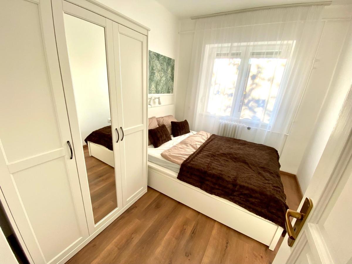 Esther Apartman Tatabánya Εξωτερικό φωτογραφία