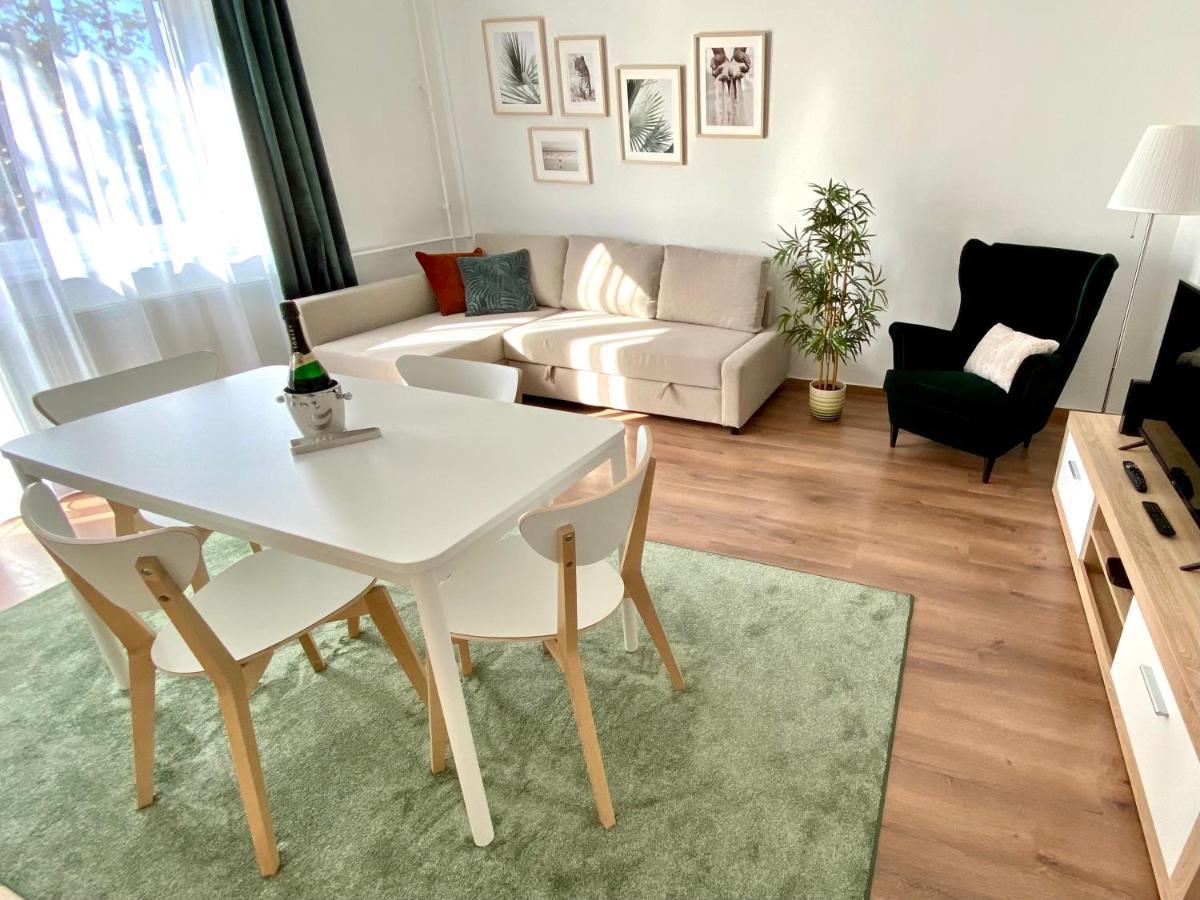 Esther Apartman Tatabánya Εξωτερικό φωτογραφία